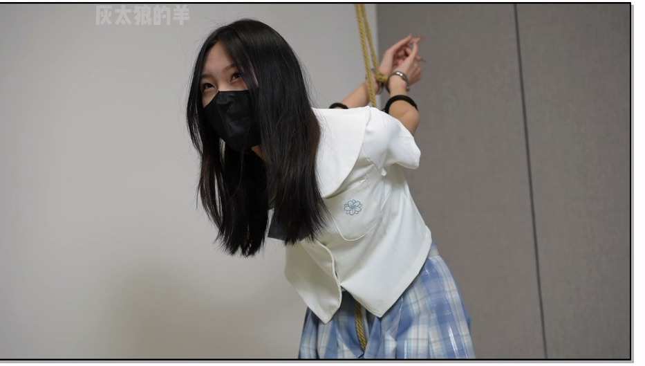 HTLDY012-灰太狼的羊 高冷jk学妹绳艺束缚之游戏挑战放置