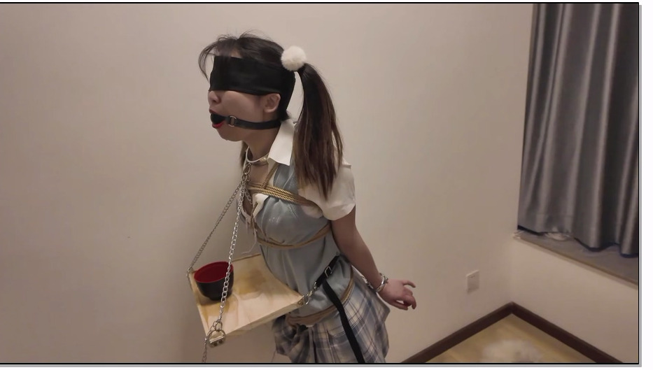 HSYC021-海砂原创 jk白丝大学生应聘被拐进夜总会供客人陪酒电击调教