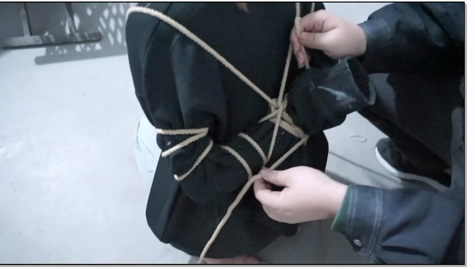 JSEZ099-结绳而治 悲情教师
